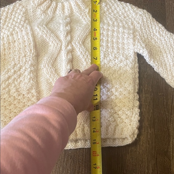 Kids Cream Cable Knit Sweater - Picture 8 of 8